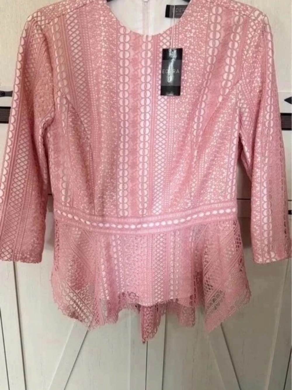EDERA Blush Pink Lace Peplum Top – Size Medium – NWT